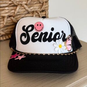 Senior Snapback hat with star chain & pins